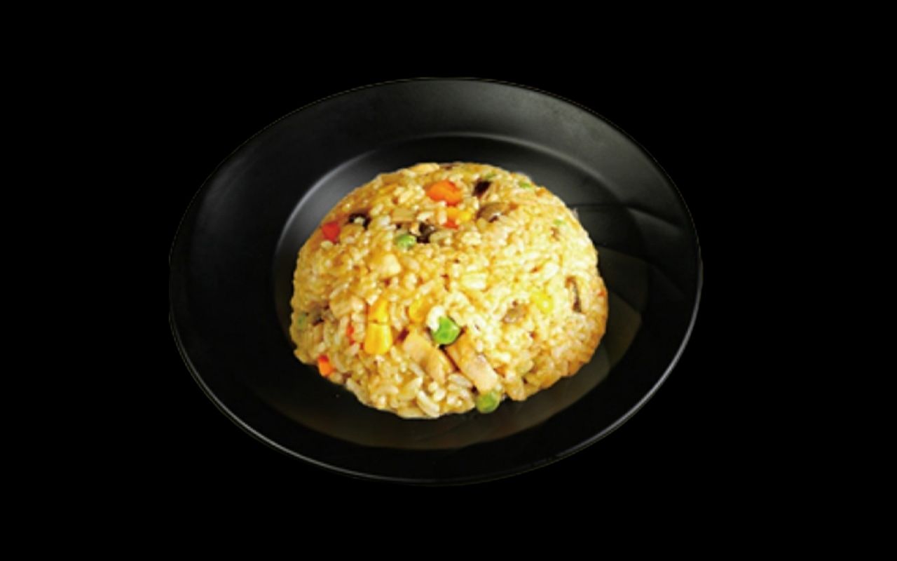 YAKIMESHI DE POLLO CURRY