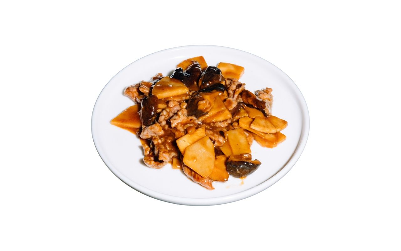 TERNERA CON BAMBÚ Y SETAS