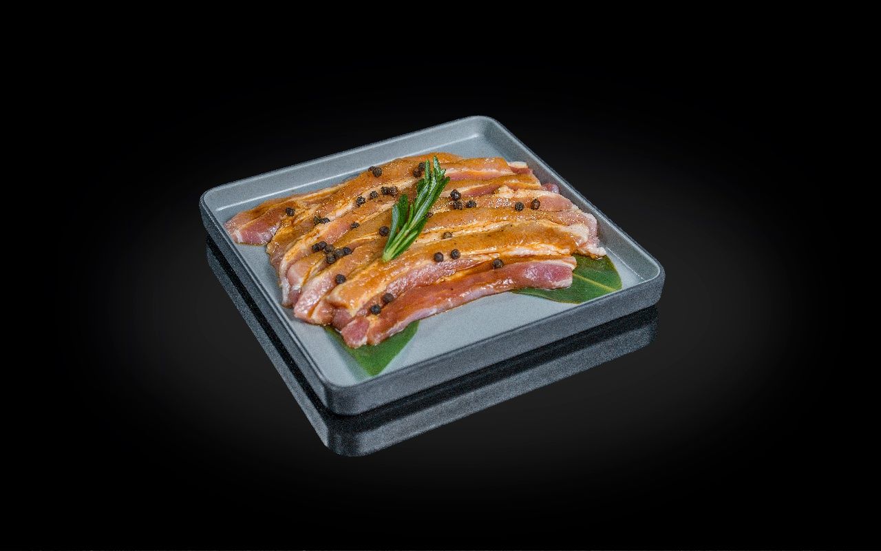 Panceta de cerdo con pimienta negra