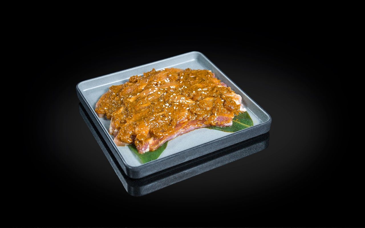 Panceta de cerdo con pasta de soja fermentada